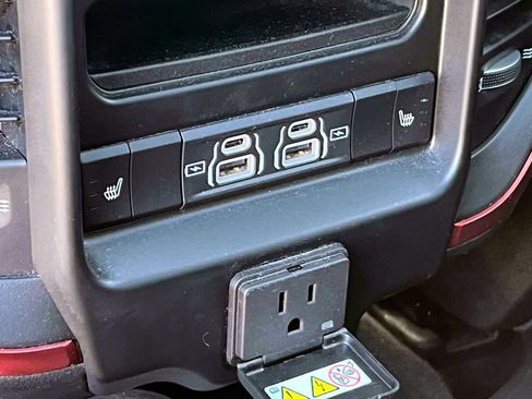 Used 2021 RAM 1500 Rebel w/ Rebel Level 2 Equipment Group AWD/4WD image 17