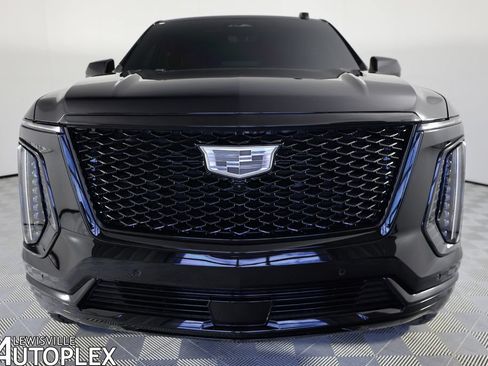 Used 2026 Cadillac Escalade Sport w/ LPO, ONYX Package AWD/4WD image 2