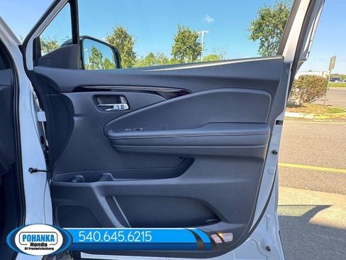 New 2026 Honda Ridgeline Black Edition image 31