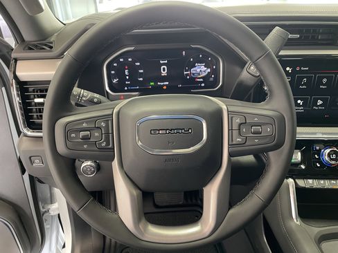 New 2026 GMC Sierra 2500 Denali w/ Denali Reserve Package AWD/4WD image 16