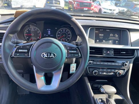 Used 2019 Kia Optima LX FWD image 7