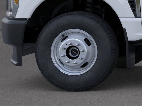 New 2026 Ford F350 XL AWD/4WD image 19