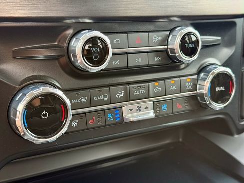 New 2026 Ford F350 Lariat AWD/4WD image 33
