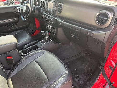 Used 2020 Jeep Wrangler Unlimited Sport S image 24