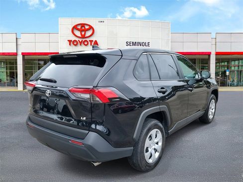 Used 2025 Toyota RAV4 LE image 3