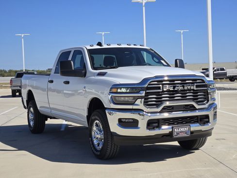 New 2026 RAM 2500 Tradesman w/ Chrome Appearance Group image 3
