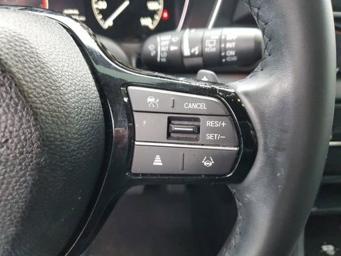 Used 2025 Honda Pilot EX-L image 27