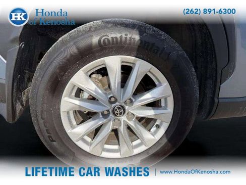 Used 2023 Toyota Corolla Cross LE image 24