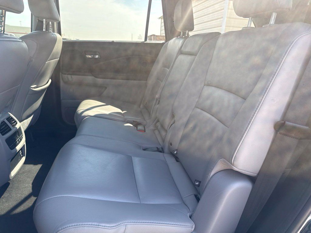 Used 2021 Honda Pilot Special Edition image 6