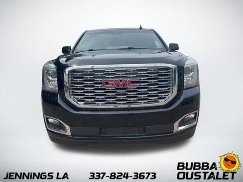 Used 2019 GMC Yukon XL Denali w/ Denali Ultimate Package AWD/4WD image 2