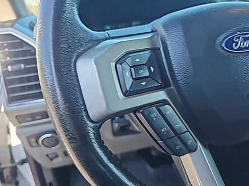 Used 2019 Ford F150 Lariat image 22