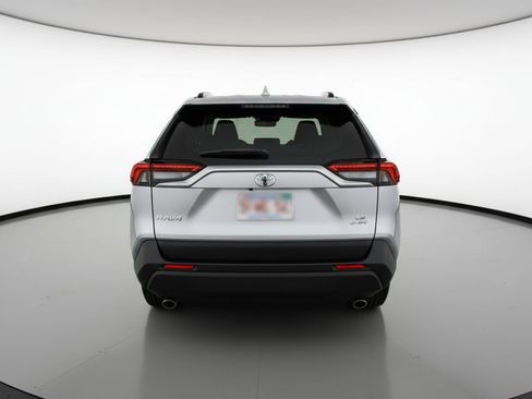 Used 2025 Toyota RAV4 LE image 7