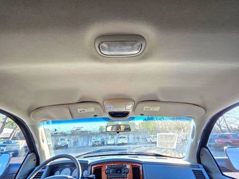 Used 2006 Dodge Ram 1500 Truck SLT image 21