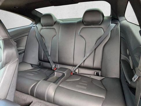 Used 2015 BMW M4 Coupe image 22
