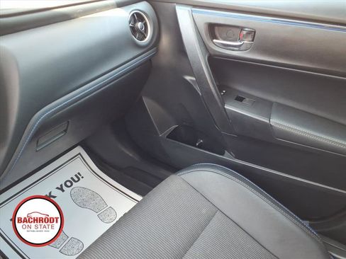 Used 2017 Toyota Corolla SE w/ Body Protection Package FWD image 23