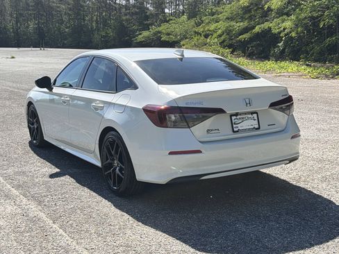 Used 2025 Honda Civic Sport image 5