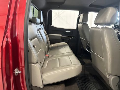 Used 2019 GMC Sierra 1500 SLT w/ SLT Premium Plus Package AWD/4WD image 32