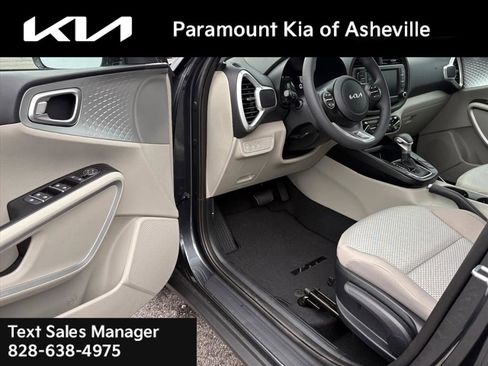 New 2025 Kia Soul LX image 14