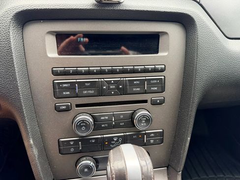 Used 2014 Ford Mustang Coupe image 11