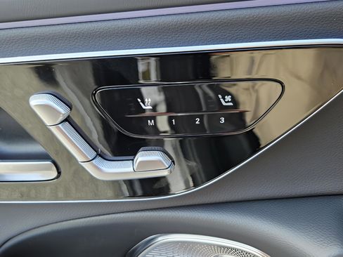 Used 2026 Mercedes-Benz E 350 Sedan image 25