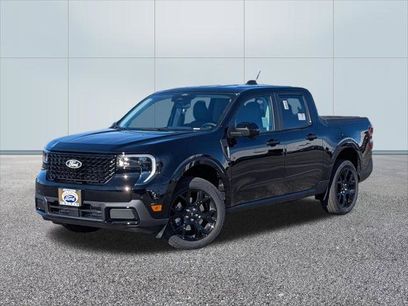 New 2026 Ford Maverick Lariat w/ Black Appearance Package