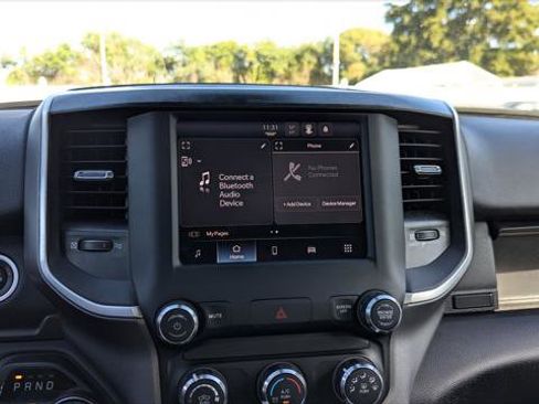 Used 2024 RAM 2500 Big Horn w/ Bed Utility Group image 28