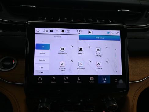 Used 2025 Jeep Grand Cherokee L Summit image 28