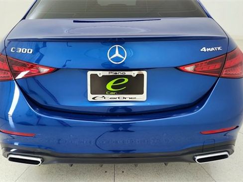Used 2022 Mercedes-Benz C 300 C 300 w/ Pinnacle Trim Package image 11
