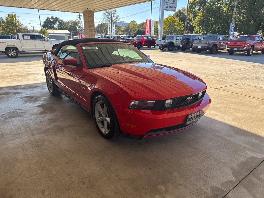 Used 2012 Ford Mustang GT Premium w/ Comfort Pkg RWD image 3
