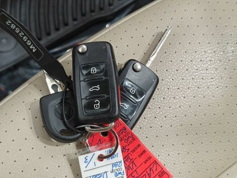 Used 2013 Volkswagen Jetta TDI FWD image 13