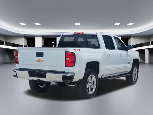 Used 2018 Chevrolet Silverado 1500 LT w/ Texas Edition AWD/4WD image 6