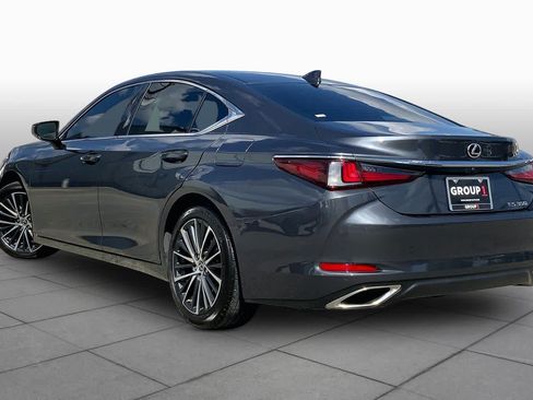 Used 2025 Lexus ES 350 w/ Premium Package FWD image 11