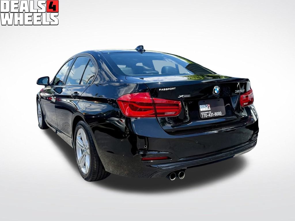 Used 2016 BMW 328i xDrive Sedan AWD/4WD image 10