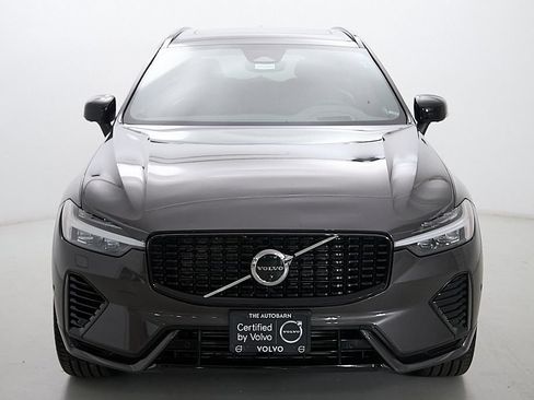 Certified 2023 Volvo XC60 T8 Ultimate w/ Climate Package AWD/4WD image 5