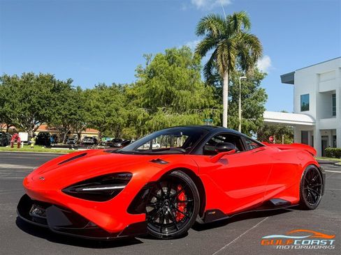 Used 2021 McLaren 765LT RWD image 11