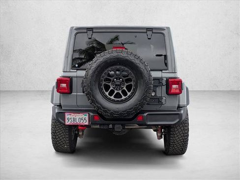 Used 2022 Jeep Wrangler Unlimited Rubicon w/ Xtreme Recon 35" Tire Package AWD/4WD image 7