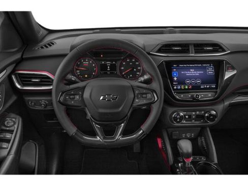 Used 2023 Chevrolet TrailBlazer RS FWD image 10