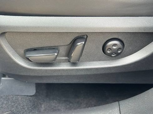 Used 2024 INFINITI QX50 Luxe FWD image 10