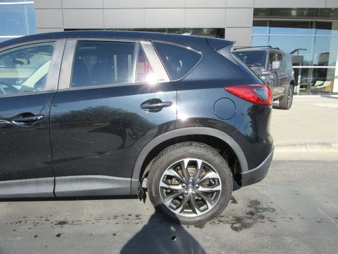 Used 2016 MAZDA CX-5 Grand Touring AWD/4WD image 4