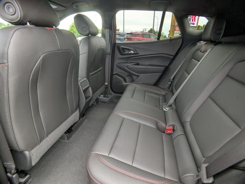 New 2026 Chevrolet Trax RS w/ Driver Confidence Package FWD image 12