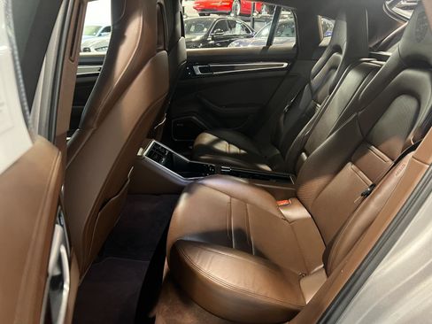 Used 2020 Porsche Panamera 4S image 29