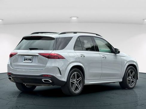 Certified 2025 Mercedes-Benz GLE 450 4MATIC image 7