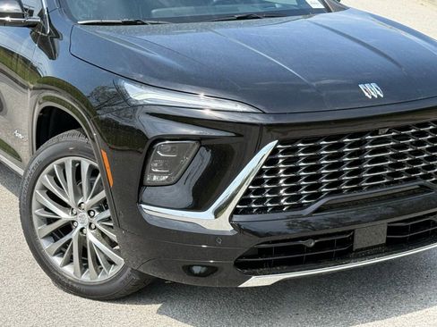 New 2026 Buick Enclave Avenir w/ Super Cruise Package image 6