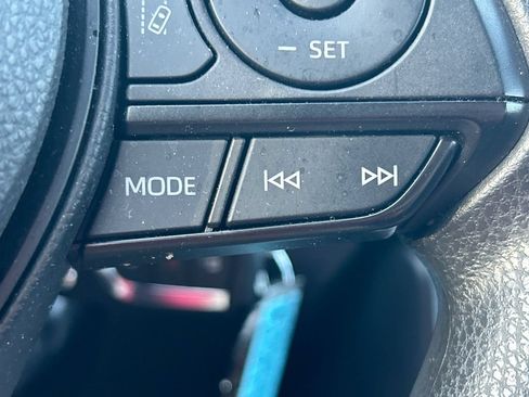 Used 2024 Toyota RAV4 LE AWD/4WD image 16