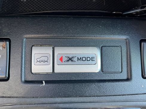 Used 2018 Subaru Forester 2.5i Touring w/ Popular Package #3B AWD/4WD image 19