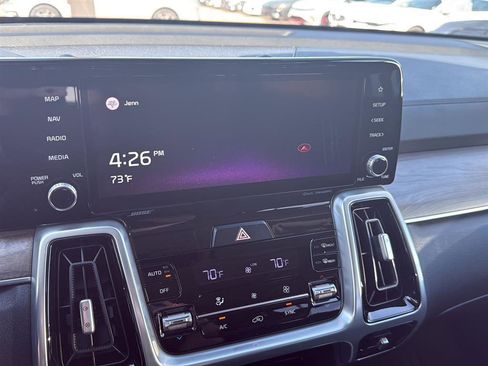 Used 2021 Kia Sorento SX Prestige image 5