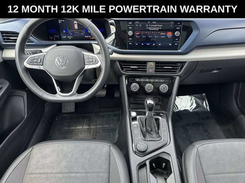 Used 2023 Volkswagen Taos SE AWD/4WD image 18