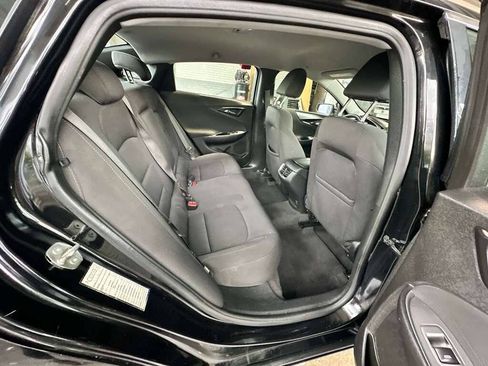Used 2020 Chevrolet Malibu LT FWD image 14