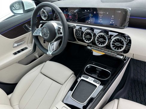 New 2026 Mercedes-Benz CLA 250 4MATIC image 11