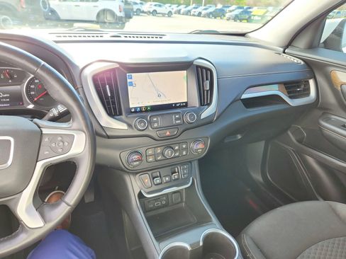 Used 2019 GMC Terrain SLE w/ Driver Convenience Package AWD/4WD image 19